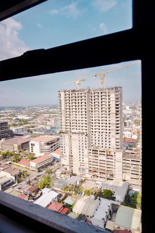 2 Bedroom Condo @ Midpoint Residences W/ City View Mandaue-stad Buitenkant foto