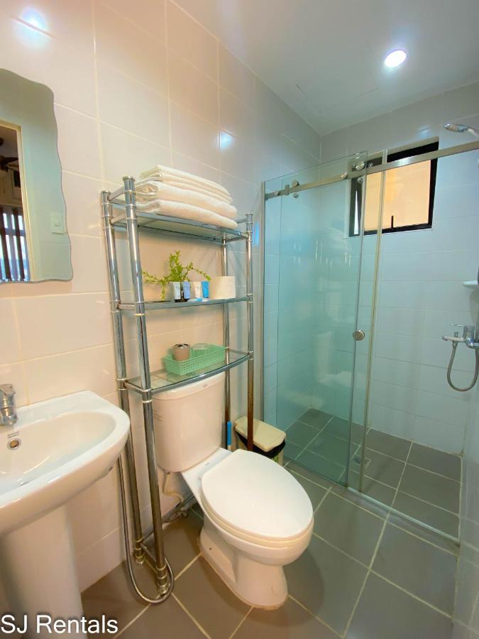 2 Bedroom Condo @ Midpoint Residences W/ City View Mandaue-stad Buitenkant foto